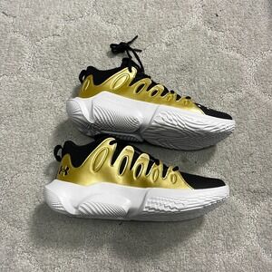 Under Armour Flow‎ Breakthru 4 Basketball Shoes Gold Black Athletic Sneakers